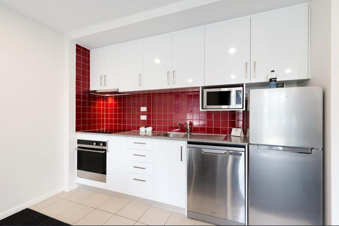 South Yarra Central Apartment Hotel Мельбурн Экстерьер фото