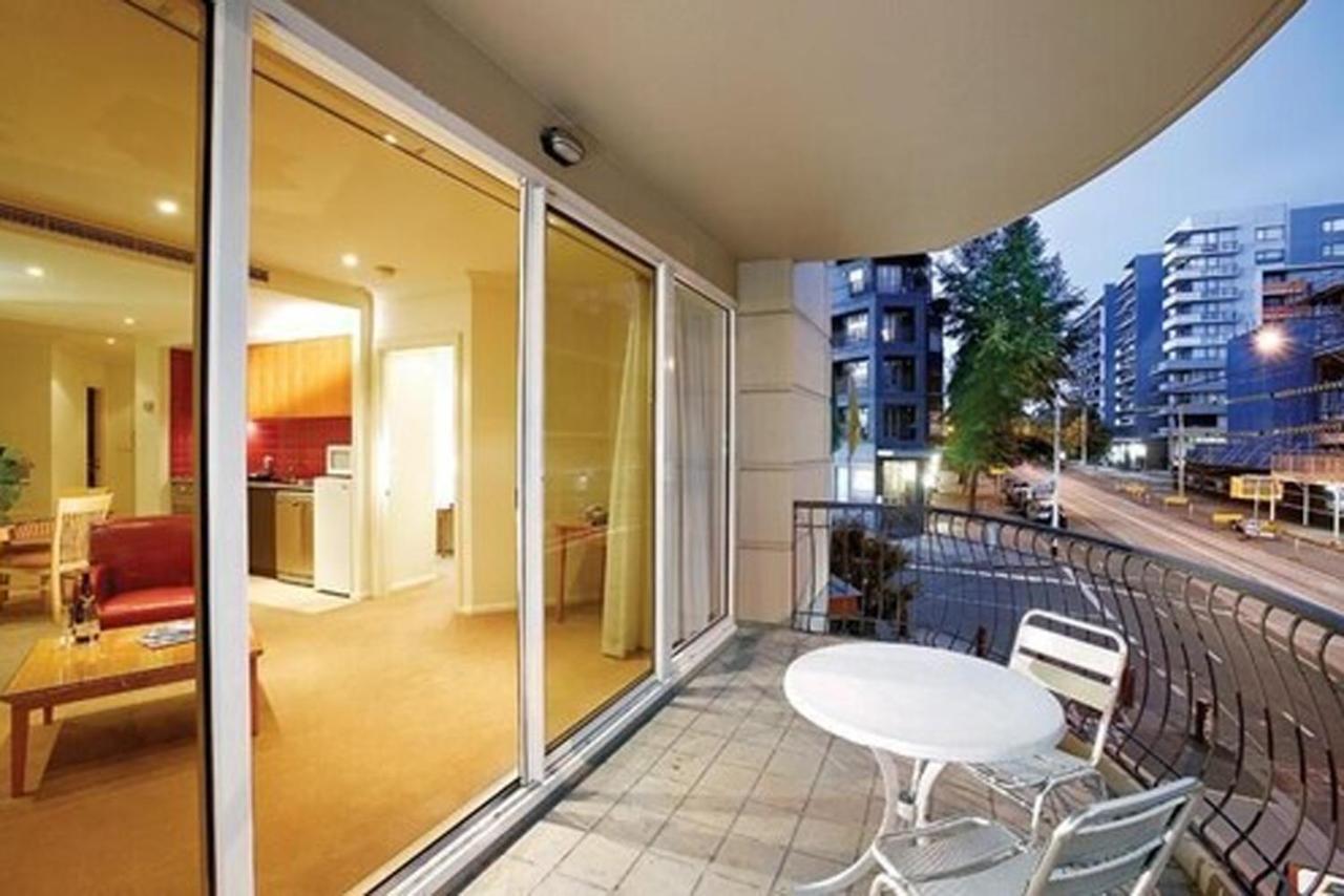 South Yarra Central Apartment Hotel Мельбурн Экстерьер фото