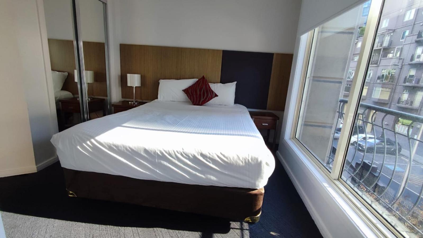 South Yarra Central Apartment Hotel Мельбурн Экстерьер фото