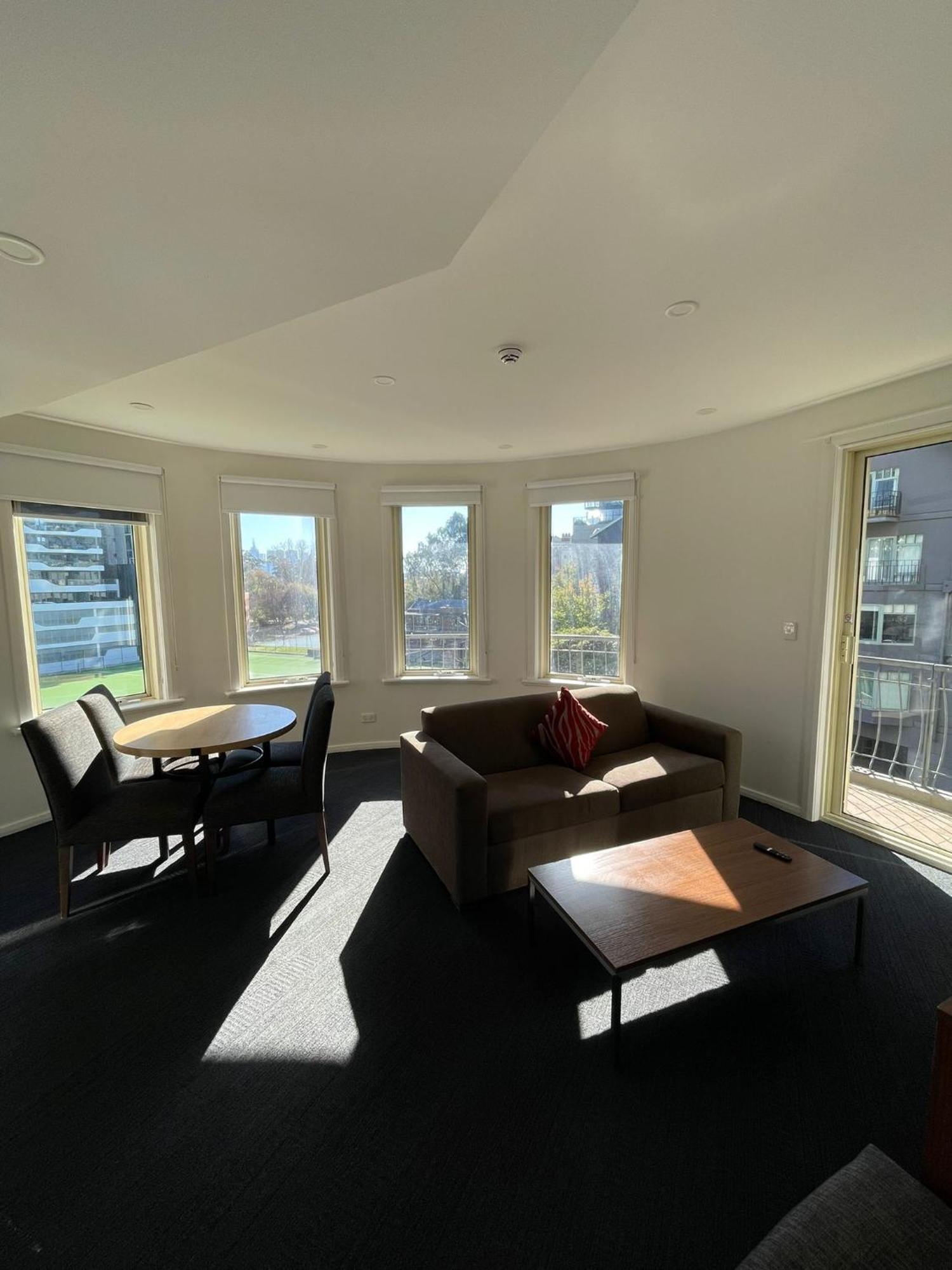 South Yarra Central Apartment Hotel Мельбурн Экстерьер фото