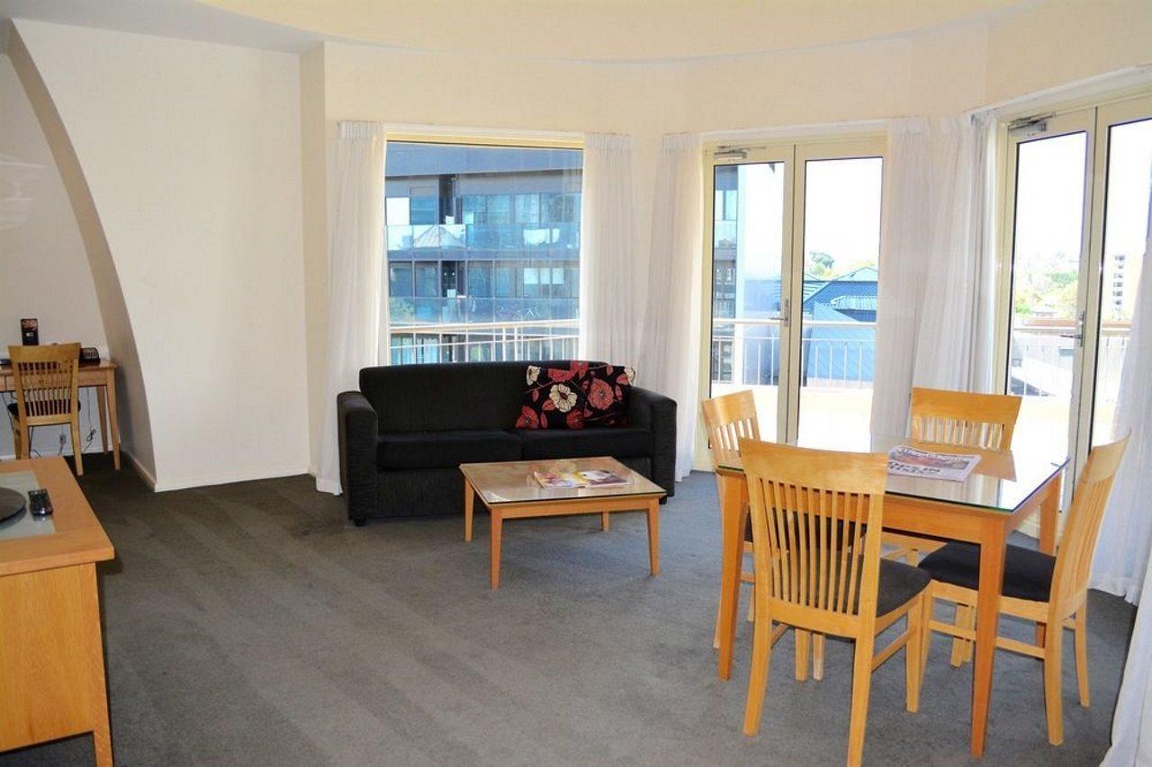 South Yarra Central Apartment Hotel Мельбурн Экстерьер фото