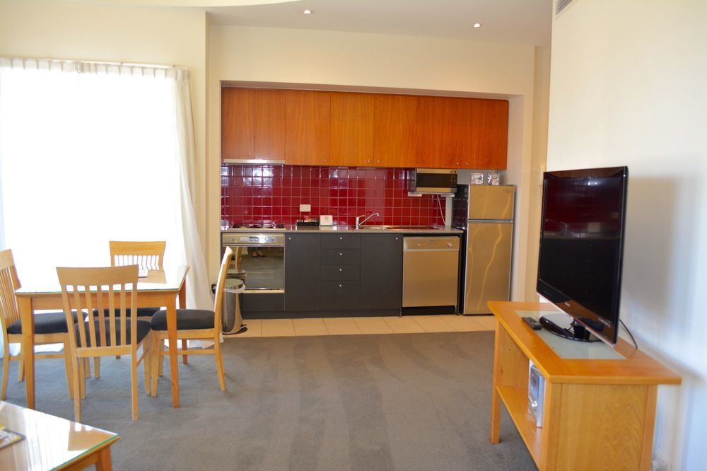 South Yarra Central Apartment Hotel Мельбурн Экстерьер фото