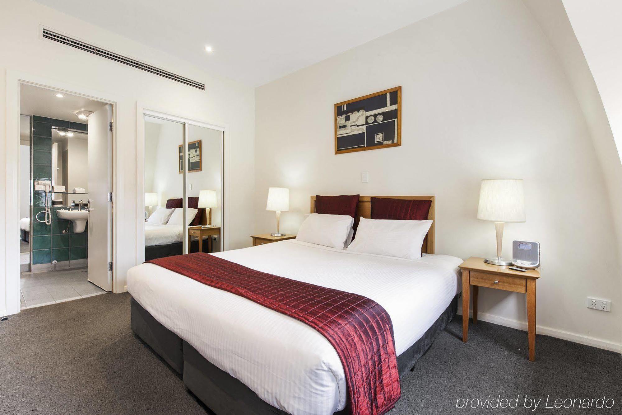 South Yarra Central Apartment Hotel Мельбурн Экстерьер фото