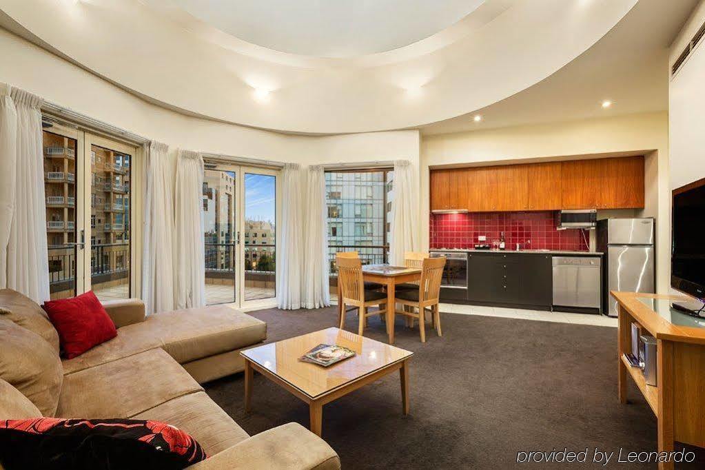 South Yarra Central Apartment Hotel Мельбурн Экстерьер фото
